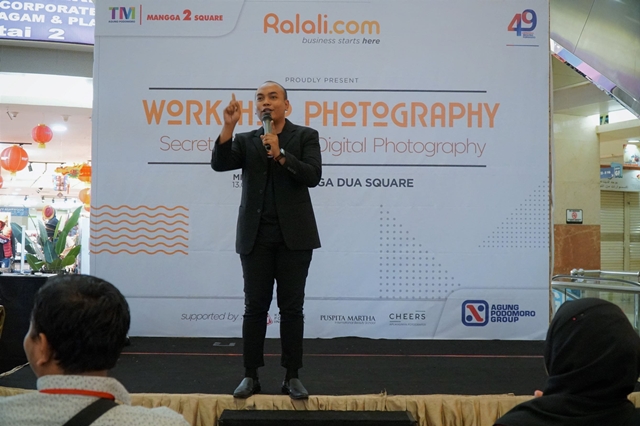 Edukasi Seru dan Kreatif Ala Ralali dalam Workshop Photography